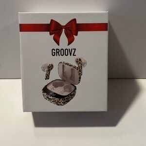 Groovz Leopard Wireless Earbuds